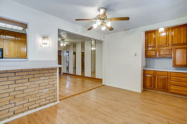 3031 Las Vegas Trail, Fort Worth, TX 76116