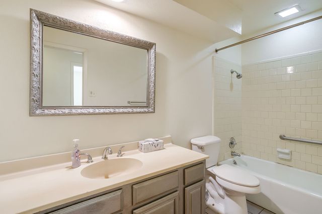 3031 Las Vegas Trail, Fort Worth, TX 76116