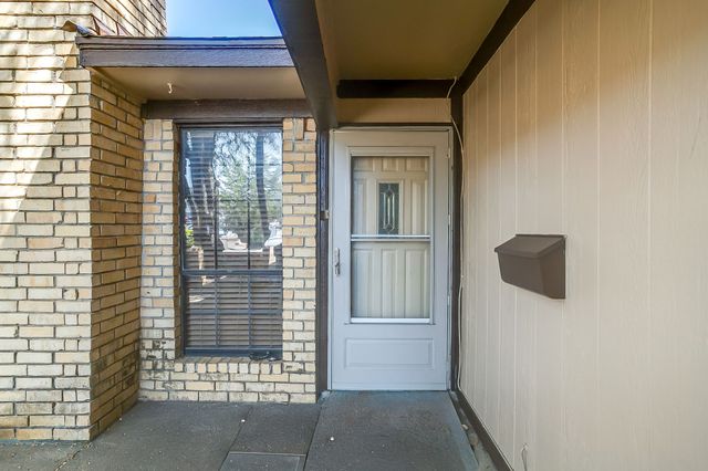 3031 Las Vegas Trail, Fort Worth, TX 76116