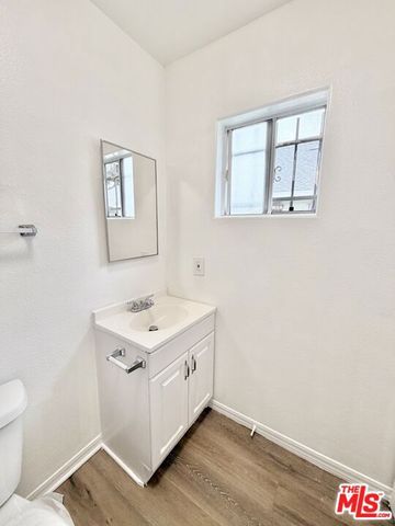 138 W 93rd Street, Los Angeles, CA 90003