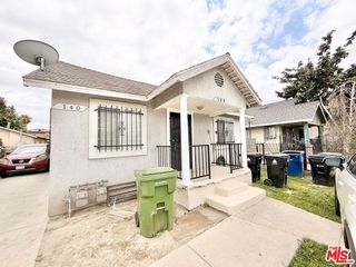 138 W 93rd Street, Los Angeles, CA 90003