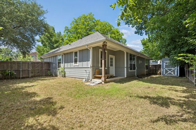 1109 Moore Street, Mckinney, TX 75069