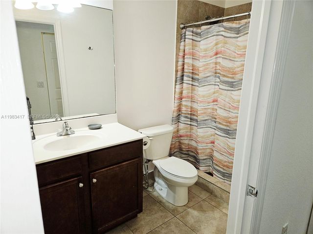 290 NW 109th Ave 107, Miami, FL 33172