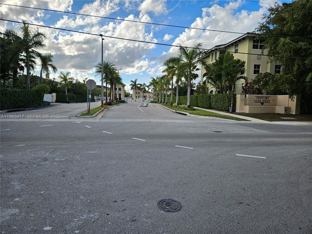 290 NW 109th Ave 107, Miami, FL 33172