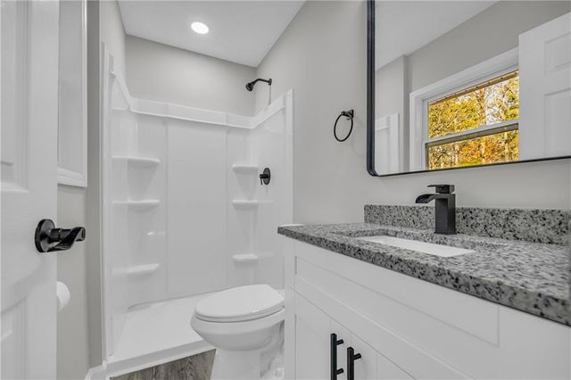 6956 Kimberland Gardens Lane, Lithonia, GA 30058