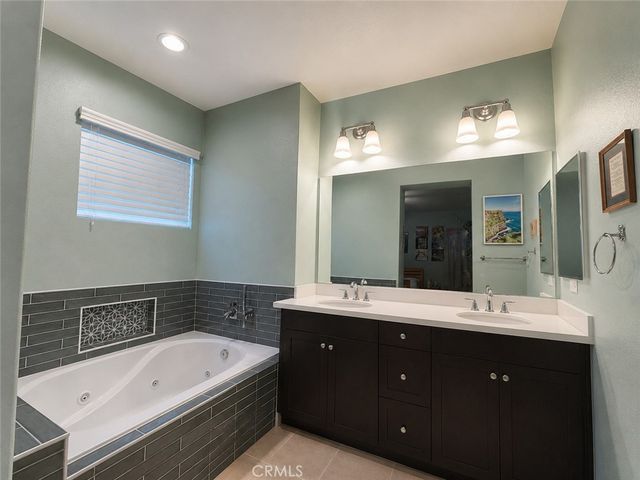 850 E Mountain Way C, Azusa, CA 91702