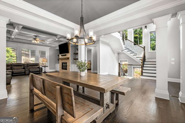 5055 Pointer Ridge, Flowery Branch, GA 30542