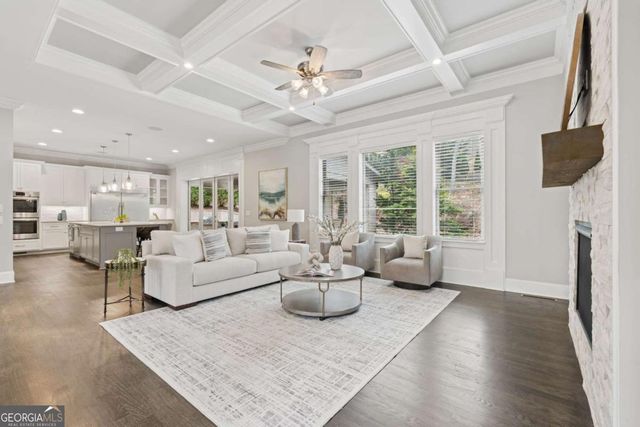 5055 Pointer Ridge, Flowery Branch, GA 30542