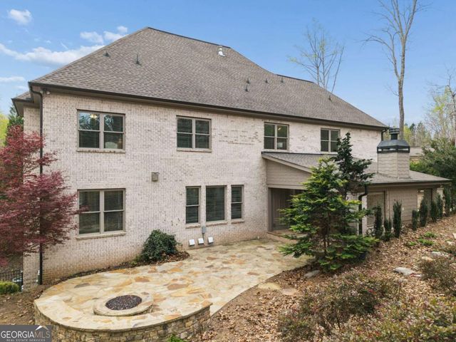 5055 Pointer Ridge, Flowery Branch, GA 30542