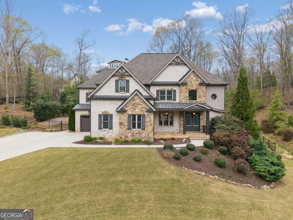 5055 Pointer Ridge, Flowery Branch, GA 30542