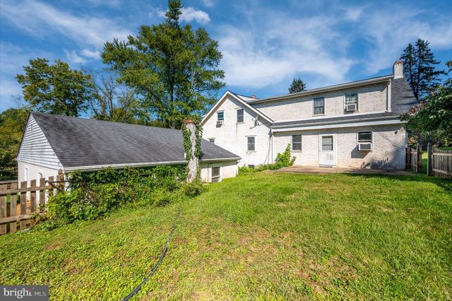 316 RIVER RD, Collegeville, PA 19426