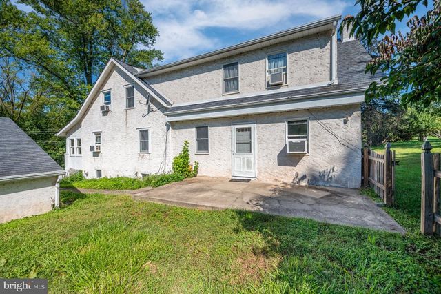 316 RIVER RD, Collegeville, PA 19426
