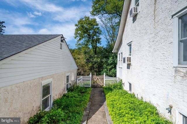 316 RIVER RD, Collegeville, PA 19426