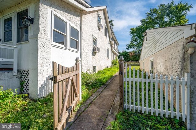 316 RIVER RD, Collegeville, PA 19426