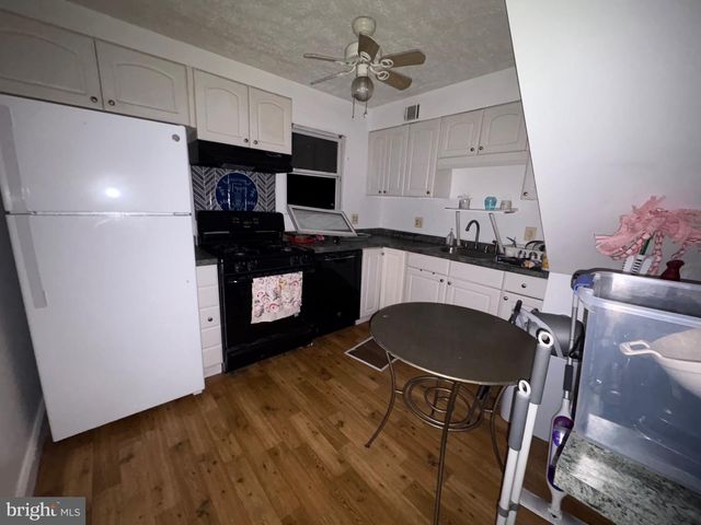 229 MANASSAS DR, Manassas Park, VA 20111