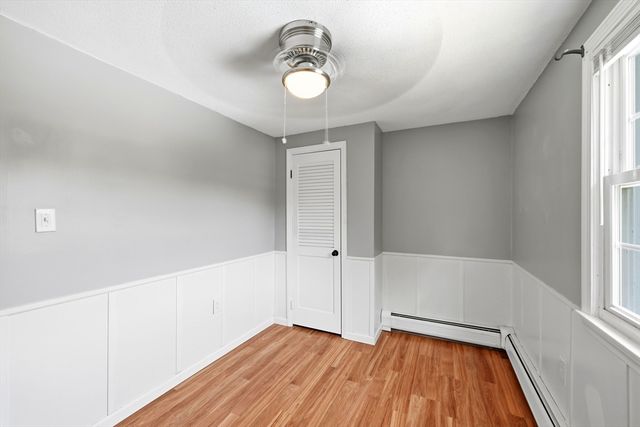 1056 North West St, Agawam, MA 01001