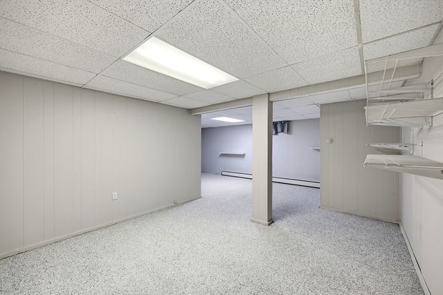 1056 North West St, Agawam, MA 01001
