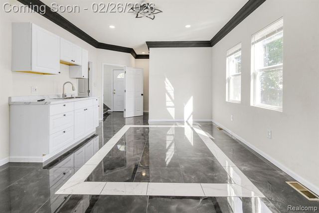 5228 Elmer Street, Detroit, MI 48210