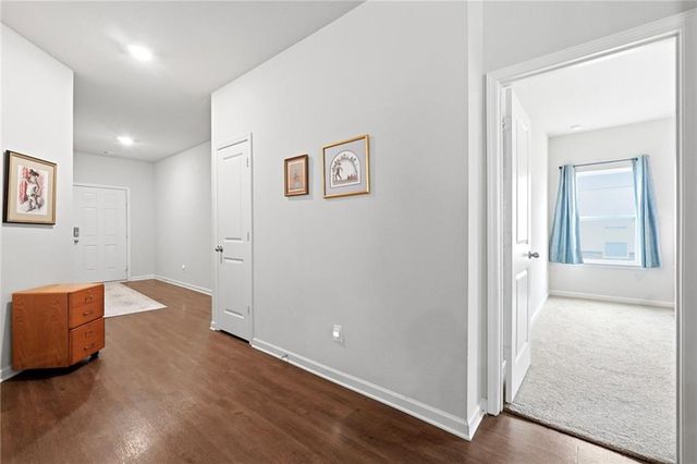 176 Innis Brook Circle, Cartersville, GA 30120
