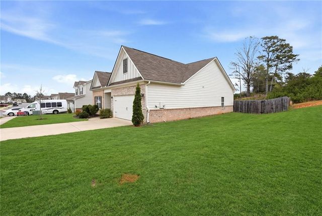 176 Innis Brook Circle, Cartersville, GA 30120