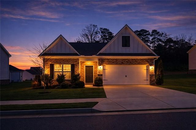 176 Innis Brook Circle, Cartersville, GA 30120