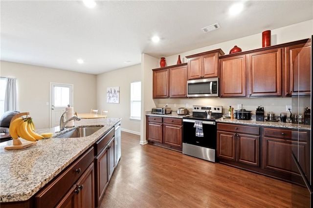 176 Innis Brook Circle, Cartersville, GA 30120