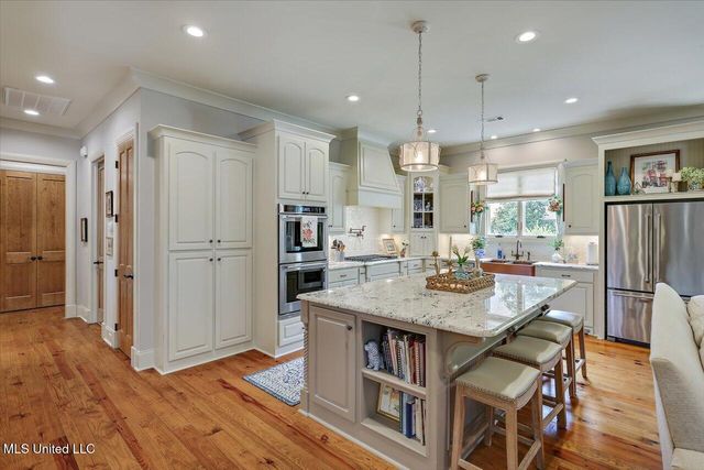 181 Ironwood Plantation Boulevard, Madison, MS 39110