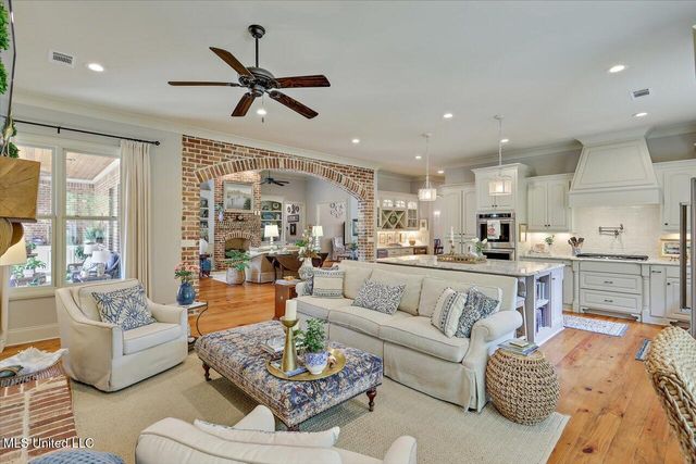 181 Ironwood Plantation Boulevard, Madison, MS 39110