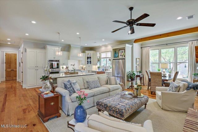 181 Ironwood Plantation Boulevard, Madison, MS 39110