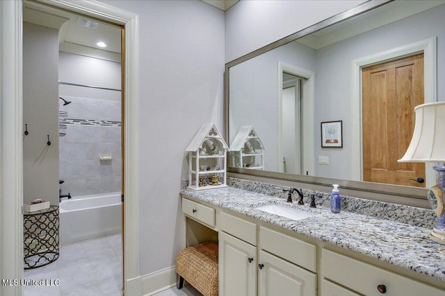 181 Ironwood Plantation Boulevard, Madison, MS 39110