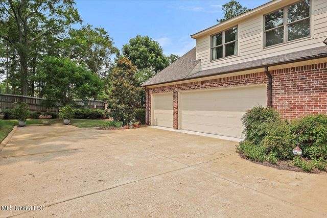 181 Ironwood Plantation Boulevard, Madison, MS 39110