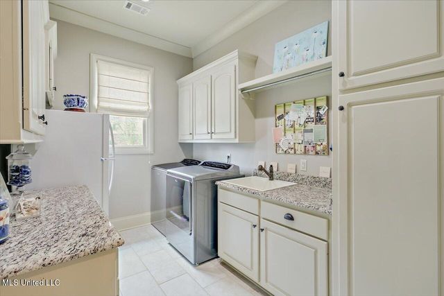 181 Ironwood Plantation Boulevard, Madison, MS 39110