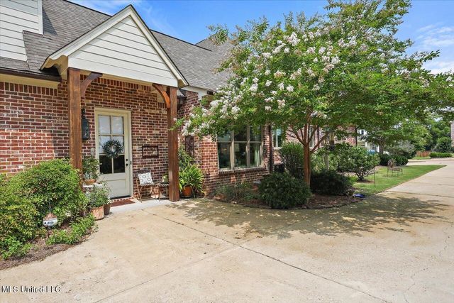 181 Ironwood Plantation Boulevard, Madison, MS 39110