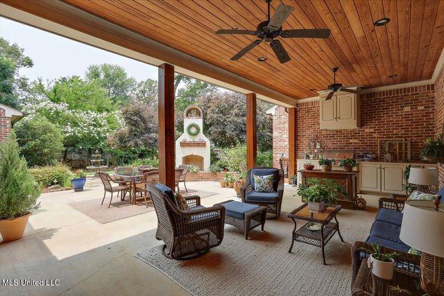 181 Ironwood Plantation Boulevard, Madison, MS 39110