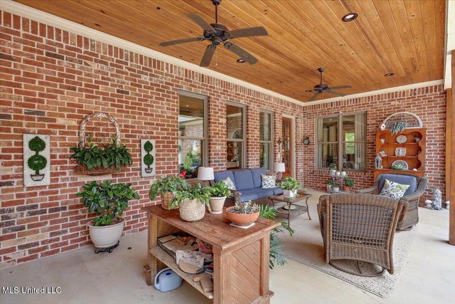 181 Ironwood Plantation Boulevard, Madison, MS 39110