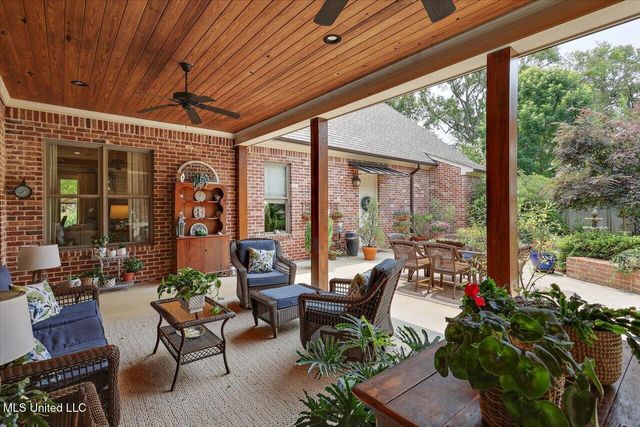 181 Ironwood Plantation Boulevard, Madison, MS 39110