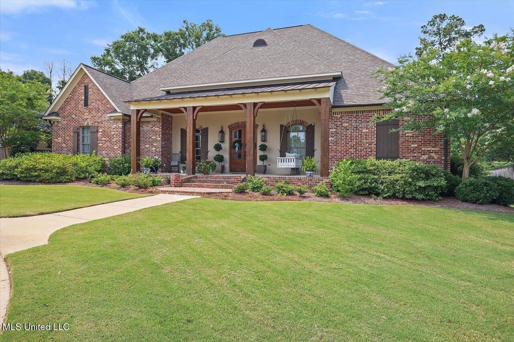 181 Ironwood Plantation Boulevard, Madison, MS 39110