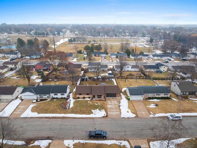 543 DELWICHE ROAD, Green Bay, WI 54302