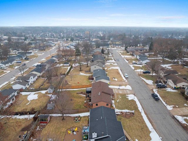 543 DELWICHE ROAD, Green Bay, WI 54302