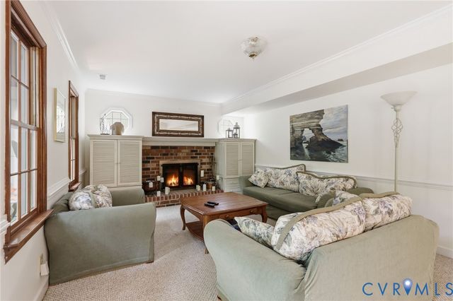 14310 Huntgate Woods Rd, Midlothian, VA 23112