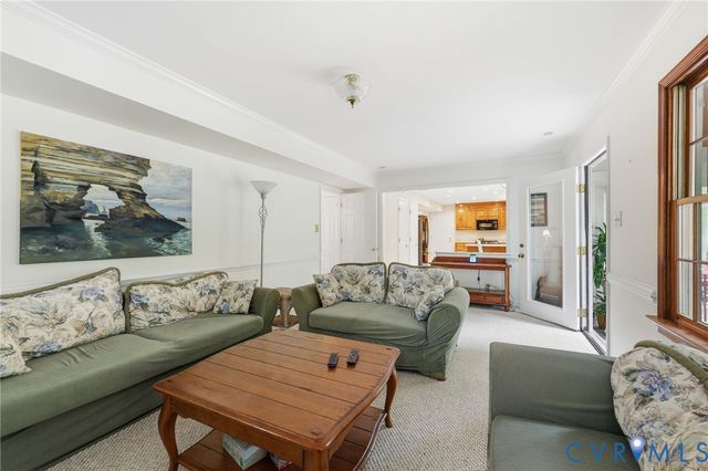 14310 Huntgate Woods Rd, Midlothian, VA 23112