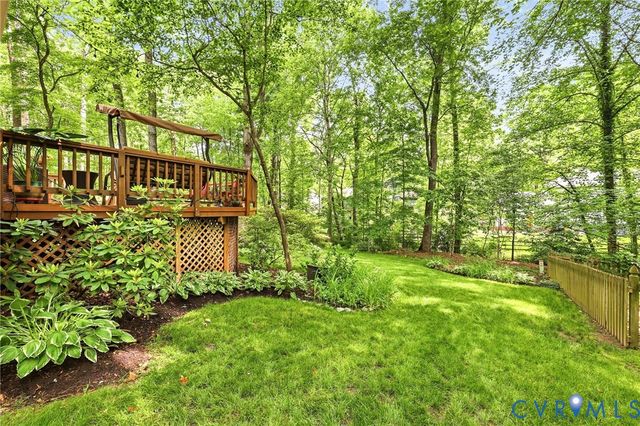 14310 Huntgate Woods Rd, Midlothian, VA 23112