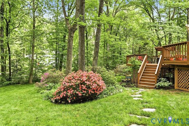 14310 Huntgate Woods Rd, Midlothian, VA 23112