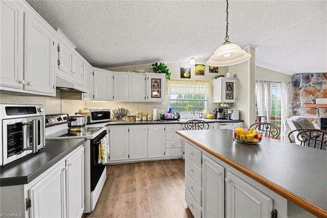 1369 Brims Grove Road, Pinnacle, NC 27043