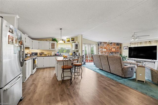 1369 Brims Grove Road, Pinnacle, NC 27043
