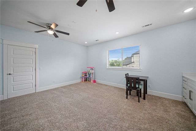 1410 Tuscany Drive, Centerton, AR 72719