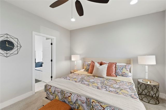 1706 W Broadway Place, Rogers, AR 72758