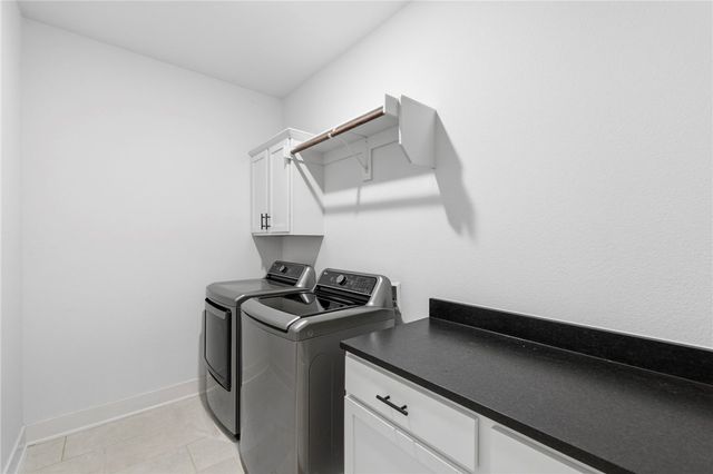 1706 W Broadway Place, Rogers, AR 72758