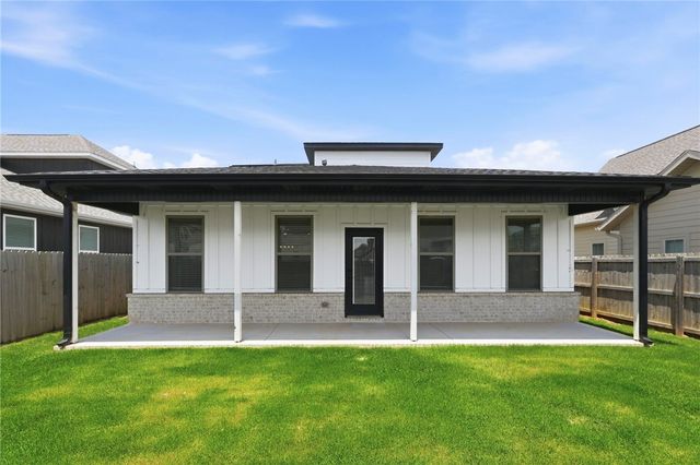 1706 W Broadway Place, Rogers, AR 72758