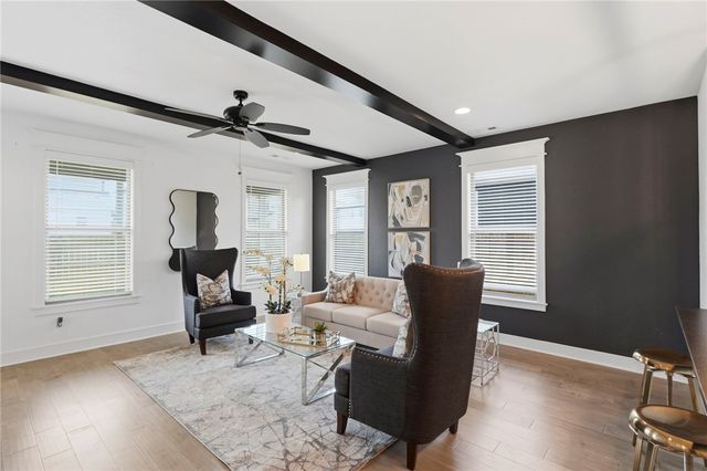 1706 W Broadway Place, Rogers, AR 72758